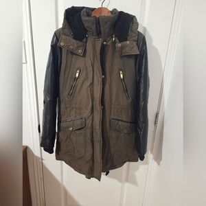 Storm Moutain Women's Olive Green and Black Hooded Jacket